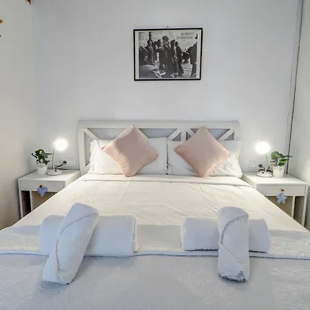 Carmen By Hello Homes Apartment