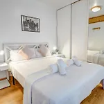 Carmen By Hello Homes Apartamento Sitges